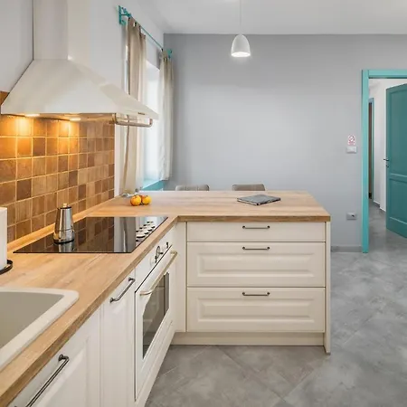 4 Bedroom Amazing In * Boljun