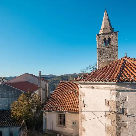 4 Bedroom Amazing In Vakantiehuis