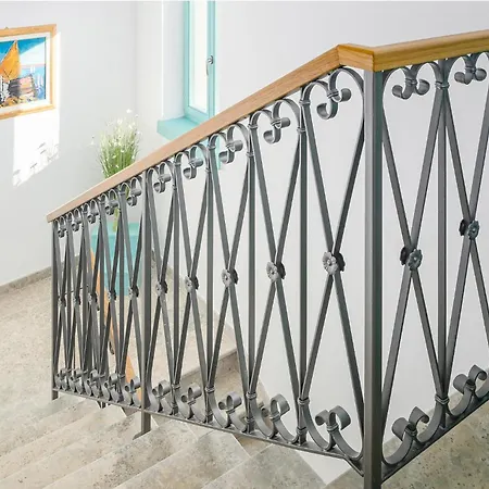 4 Bedroom Gorgeous In